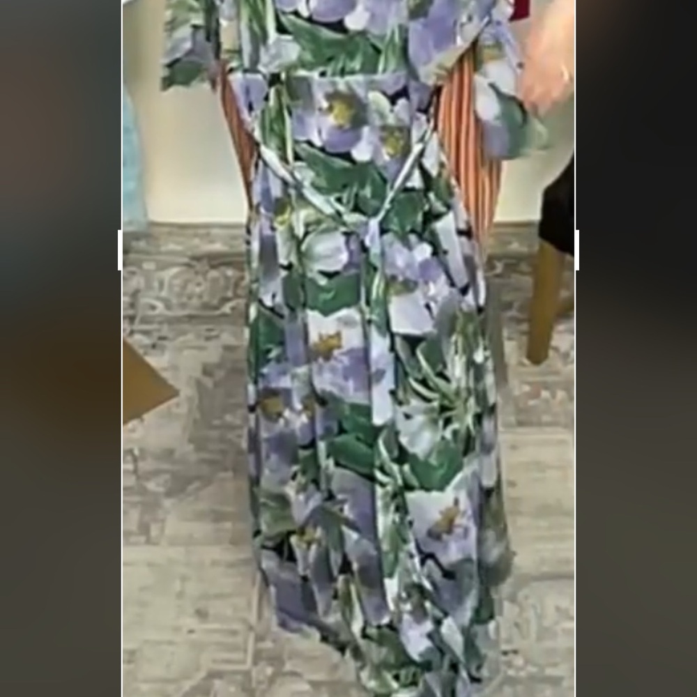 Anne Klein Long Sleeve Floral Dress in Purple and Green - Picture 4 of 4